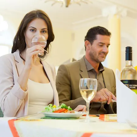 Отель Ensana Svoboda 3*