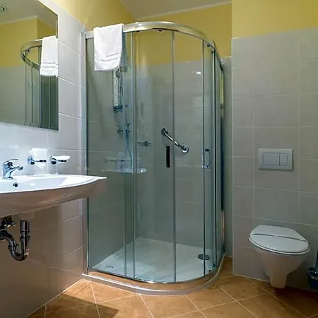 Hotel Ensana Svoboda 3*