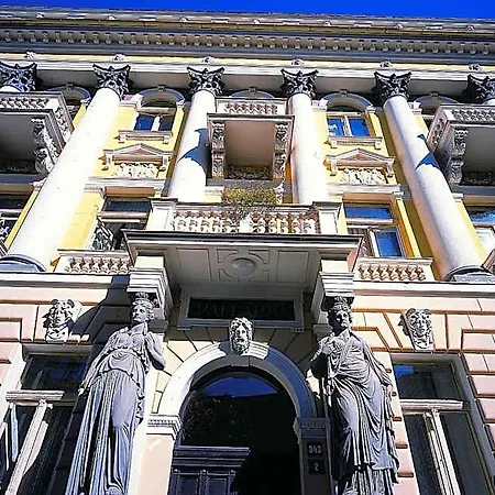 Szálloda Ensana Svoboda 3*